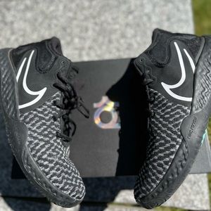 KD Trey 5’s Size 13 *worn a few times* Amazing condition VERY FAIR PRICE!